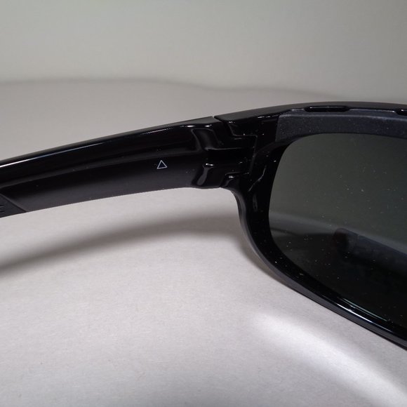 Under Armour CAPTURE Shiny Black New Sunglasses main image 6